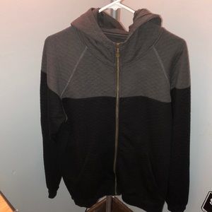 How’s Zip Up Hoodie Large